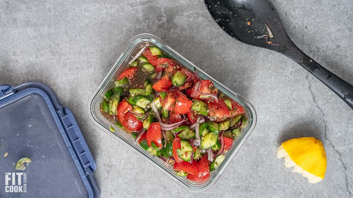 Cottage cheese bowls with tomato